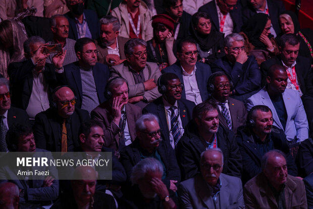 اختتامیه چهل و سومین جشنواره جهانی فیلم فجر در شیراز پایان یافت