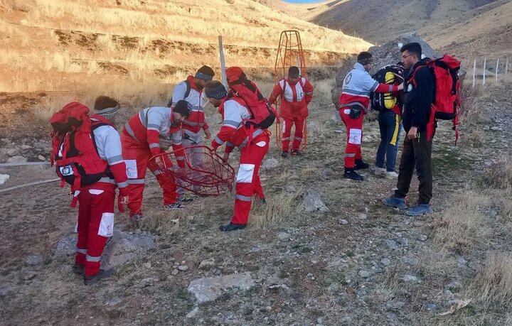 ادامه عملیات جستجو برای یافتن ۵ مفقود در ارتفاعات دهملای شاهرود