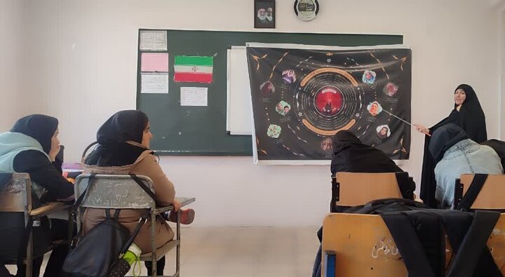 «روایت فدک تا قدس» در آذربایجان شرقی با برگزاری ۲۰۰ جلسه پرده‌خوانی