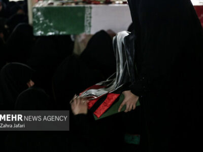 تشییع دو شهید گمنام در دانشگاه فرهنگیان پردیس فاطمه الزهرا(س) بندرعباس