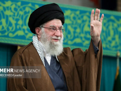 دیدار هزاران نفر از زنان و دختران با رهبر معظم انقلاب اسلامی