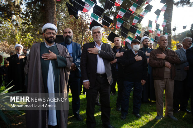 آیین تشیع وتدفین پیکر شهید گمنام در قزوین