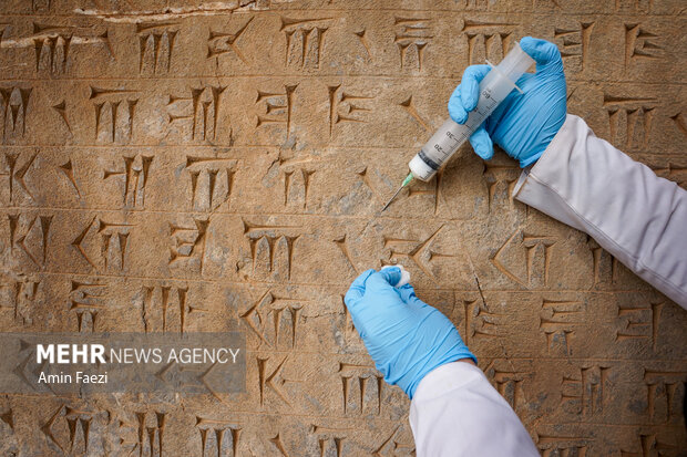 رازهای سنگی بازخوانی میشوند؛ مرمت تختجمشید با فناوری نوین