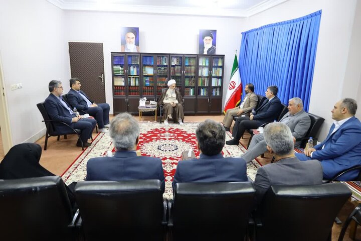 آیت الله لائینی: تمرکز منطقه آزاد مازندران بر صادرات باشد نه واردات