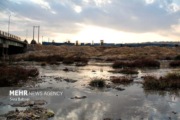 وضعیت نامطلوب قره‌سو؛ از انباشت زباله تا ورود فاضلاب شهری