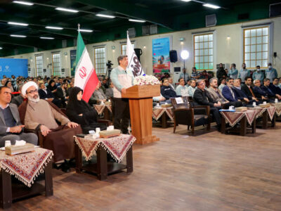 زرندی: ۳۵ هزار میلیارد تومان برای انتقال آب دریا به اصفهان هزینه شد